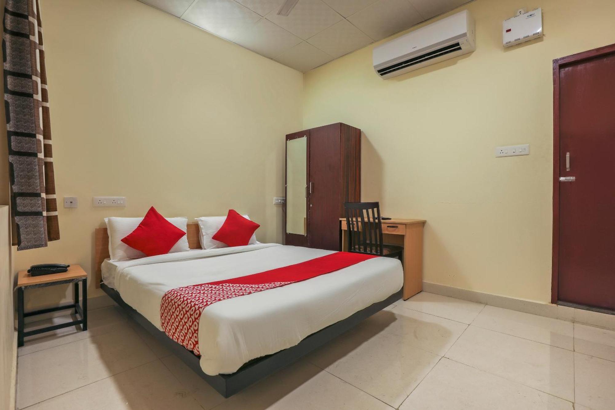 Hotel O Om Sakthi Hotel Puducherry Exterior foto